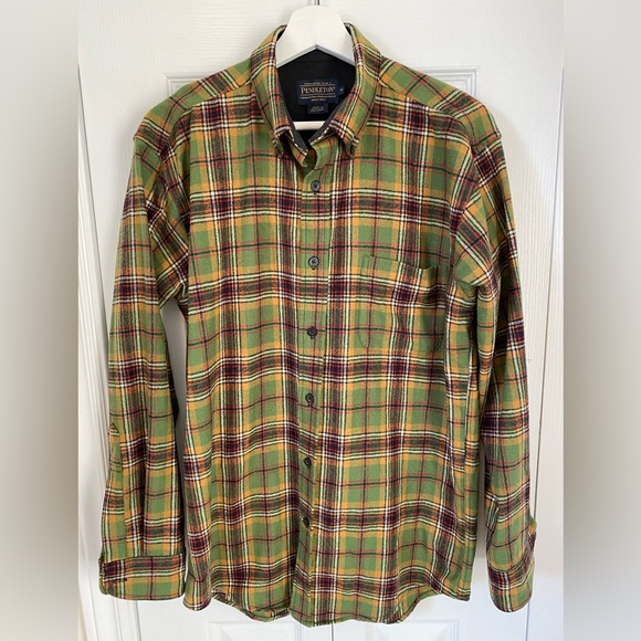 Pendleton Other - Pendleton Fireside 100% virgin wool shirt in Murphy Tartan Size Medium